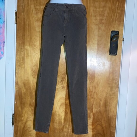 Grayish Brown American Eagle 360 Super Stretch Sateen Jeggings Size 0 - Picture 1 of 9